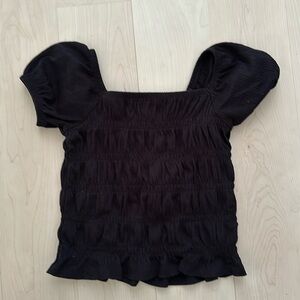 Ruched Puff Sleeve stretchy Black top EUC